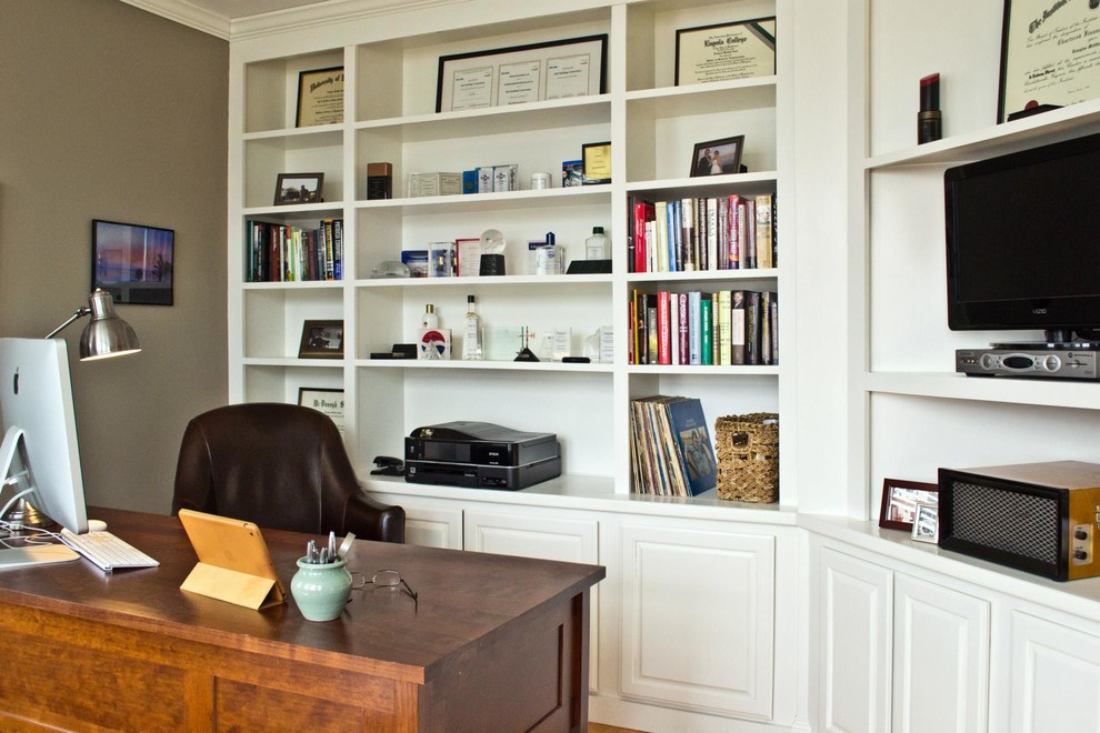 This is an example of a coastal home office in Boston.