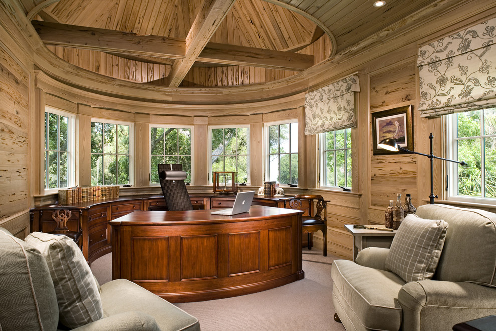 Home office - traditional home office idea in Charleston