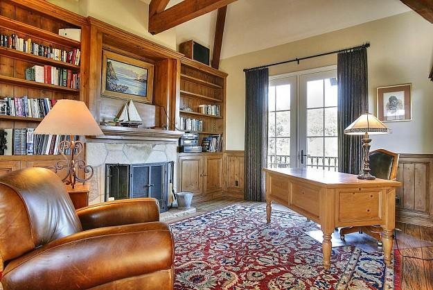 Example of a classic home office design in Santa Barbara