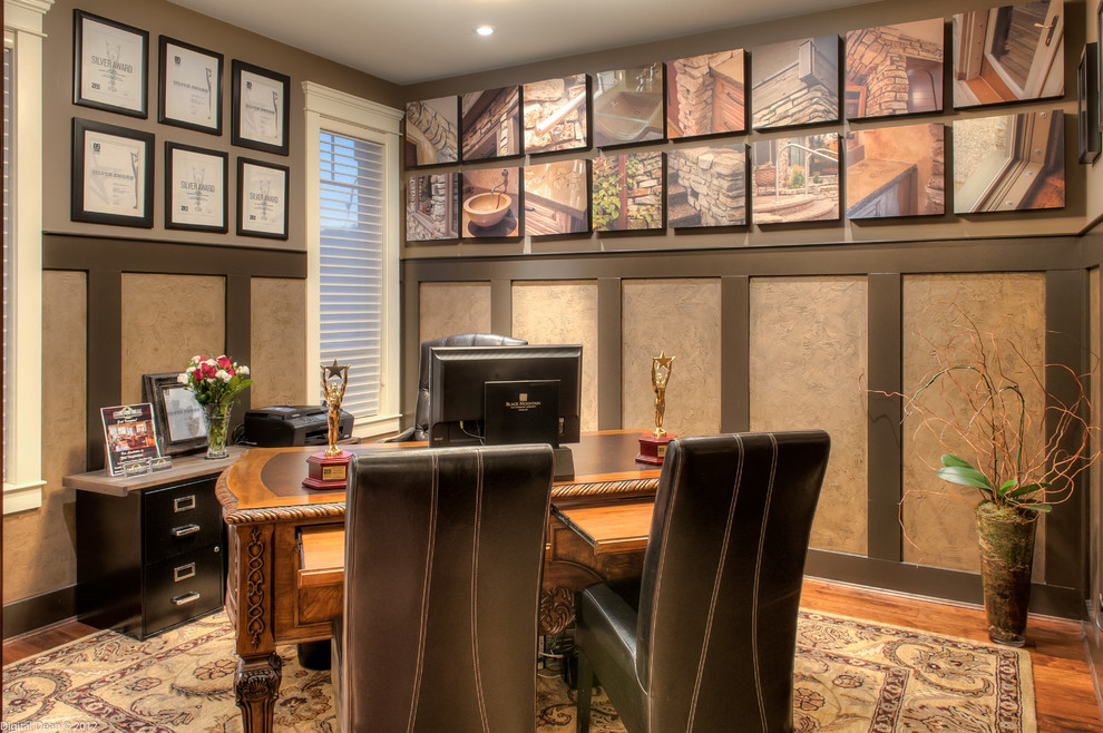 Traditional home office in Vancouver.