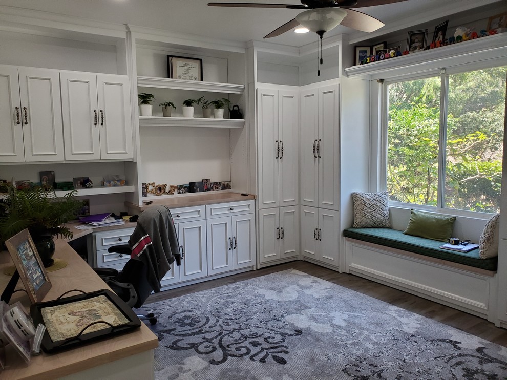 Источник вдохновения для домашнего уюта: кабинет в стиле шебби-шик