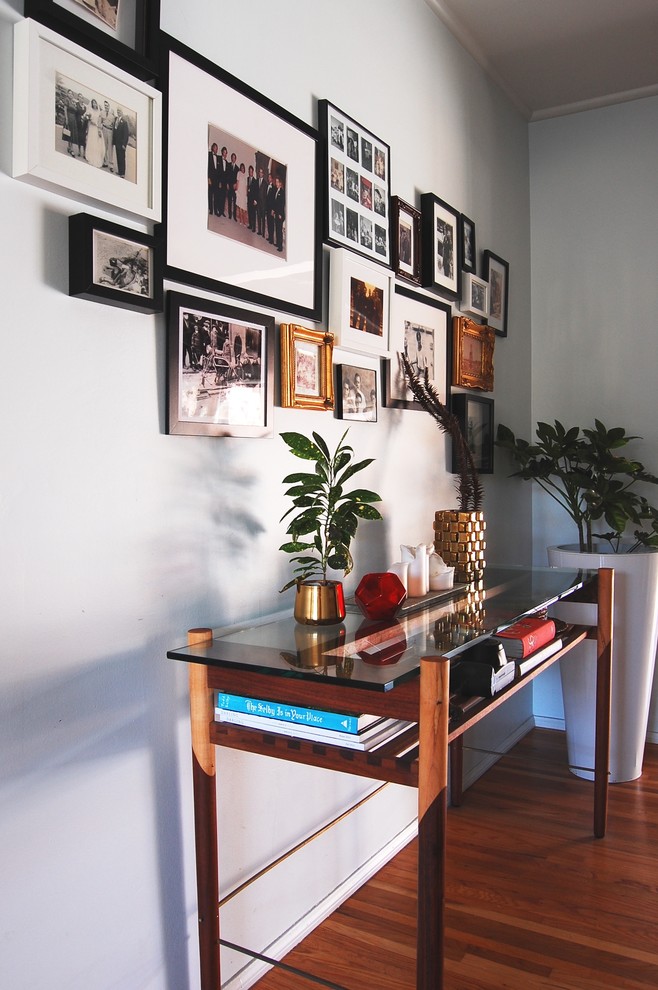Eclectic home office photo in Los Angeles