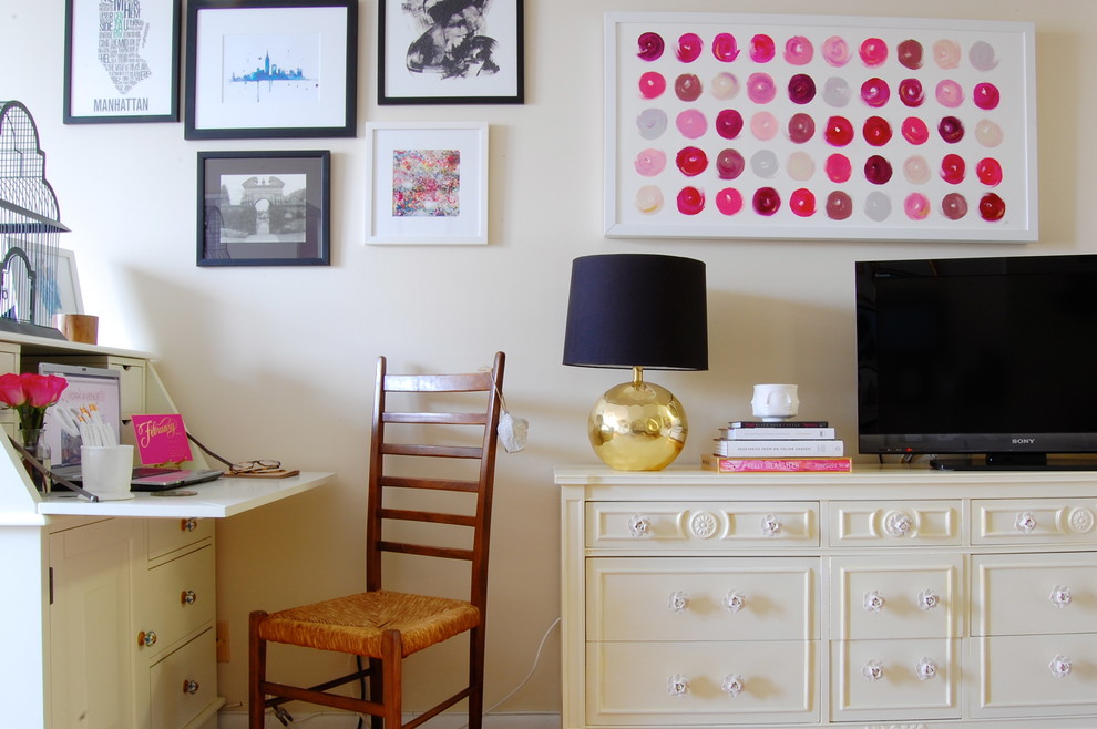Inspiration for an eclectic home office remodel in New York