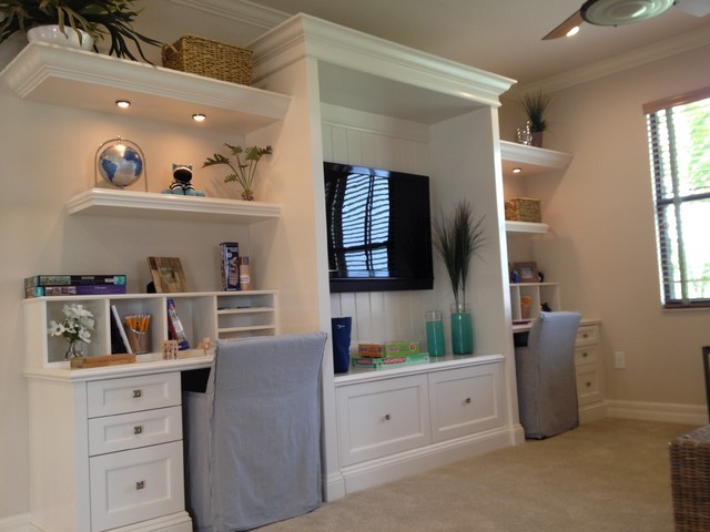 https://st.hzcdn.com/simgs/pictures/home-offices/naples-florida-custom-home-organization-solutions-for-custom-closets-garage-cab-inspired-closets-southwest-florida-img~e3c19036000851c4_4-1915-1-c7c0100.jpg