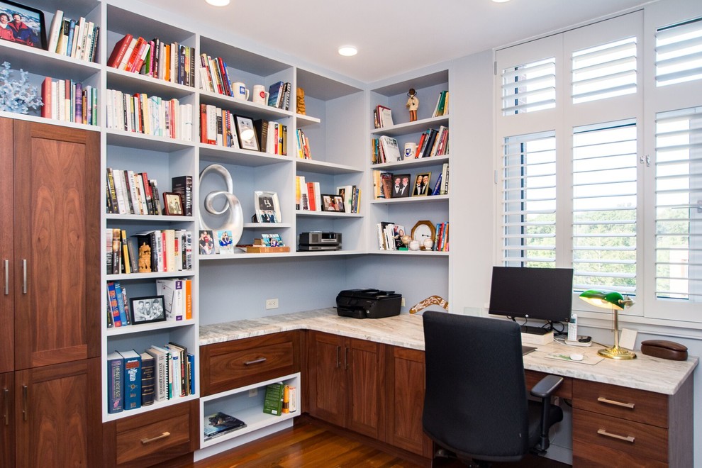 Transitional home office photo in Boston