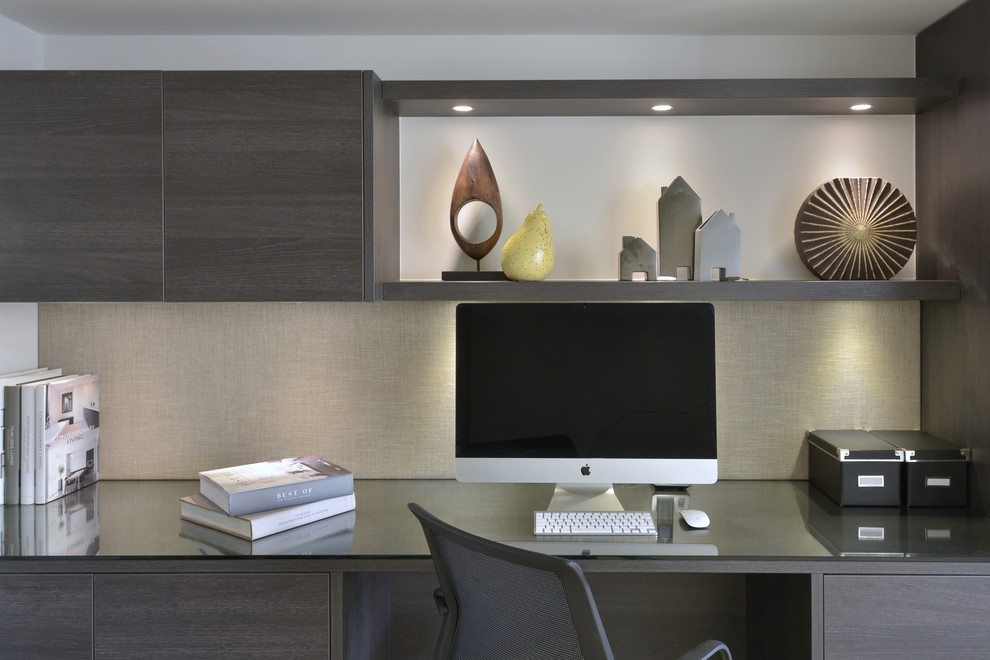 Inspiration for a contemporary home office in Gloucestershire.
