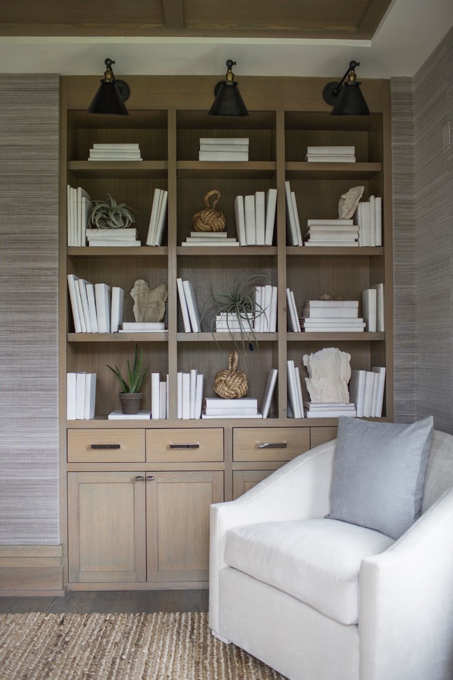 Transitional home office photo in New York
