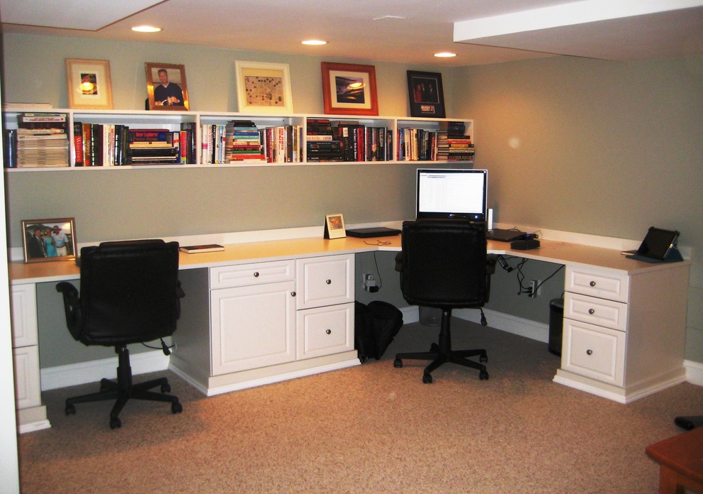 Example of a home office design in Baltimore