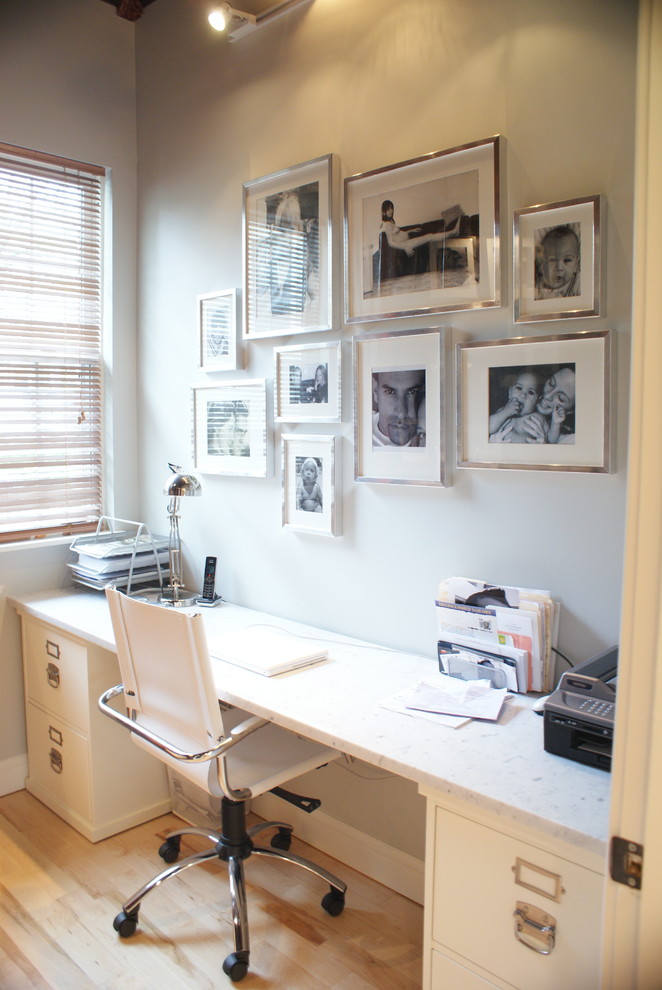 Example of a minimalist home office design in Boston