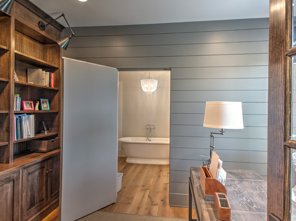 Example of a cottage home office design in Philadelphia