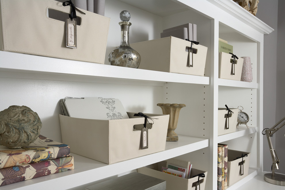 Inspiration for a mid-sized timeless craft room remodel in Minneapolis with gray walls and no fireplace