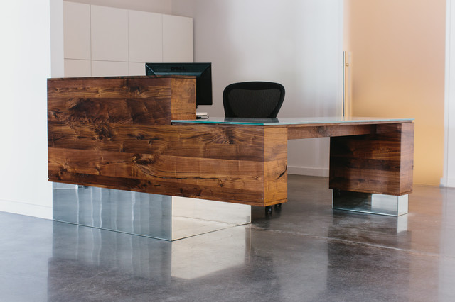 https://st.hzcdn.com/simgs/pictures/home-offices/reception-desk-skylar-morgan-furniture-design-img~bd517fd9024dd304_4-3934-1-0f4321c.jpg