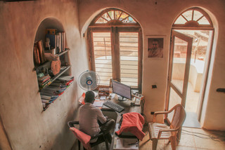 Indian Home Office Design Ideas, Inspiration & Images - May 2023 | Houzz IN