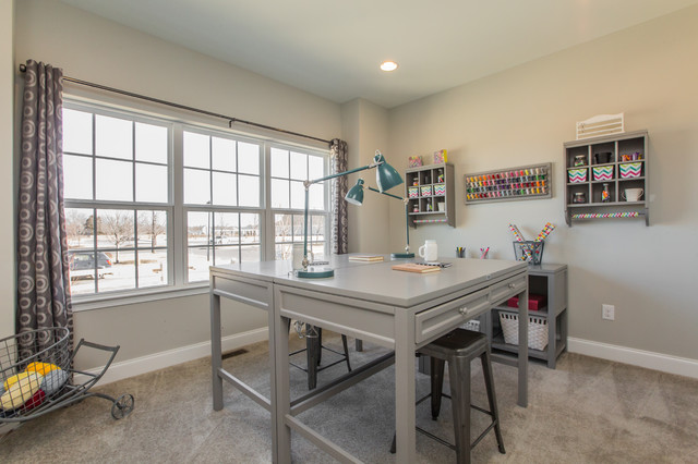 Schaeffer Family Homes Jaxon Model at Four Seasons - Klassisch modern