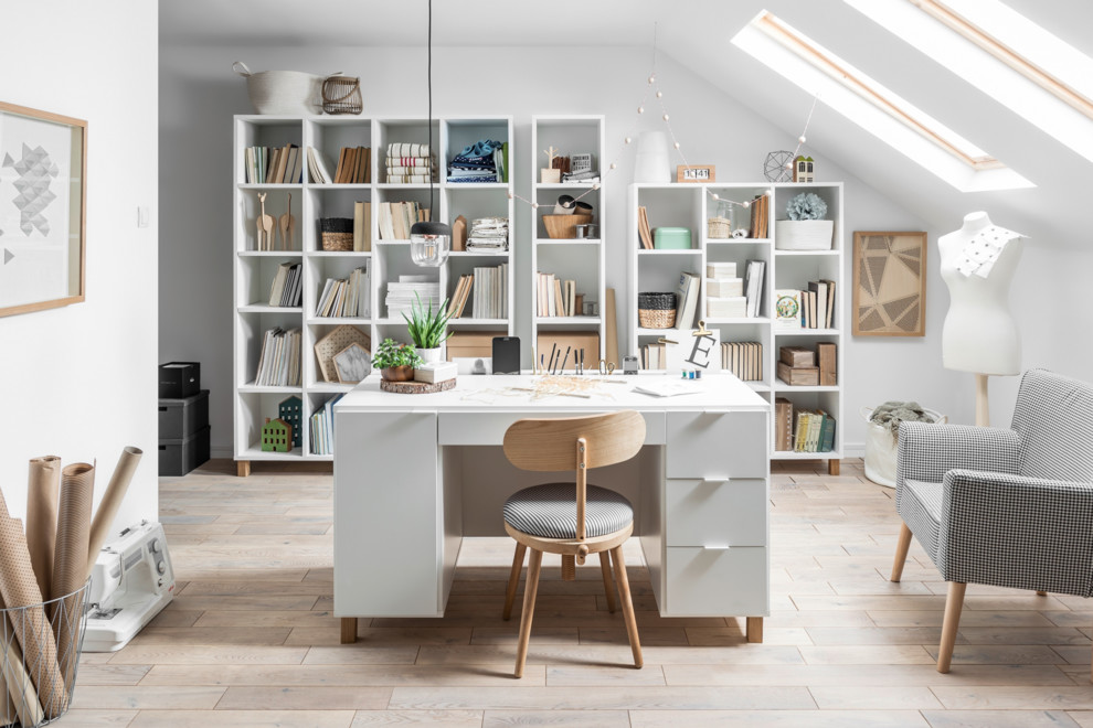 Simple Collection - Modern - Home Office - Toronto - by Voelkel | Houzz