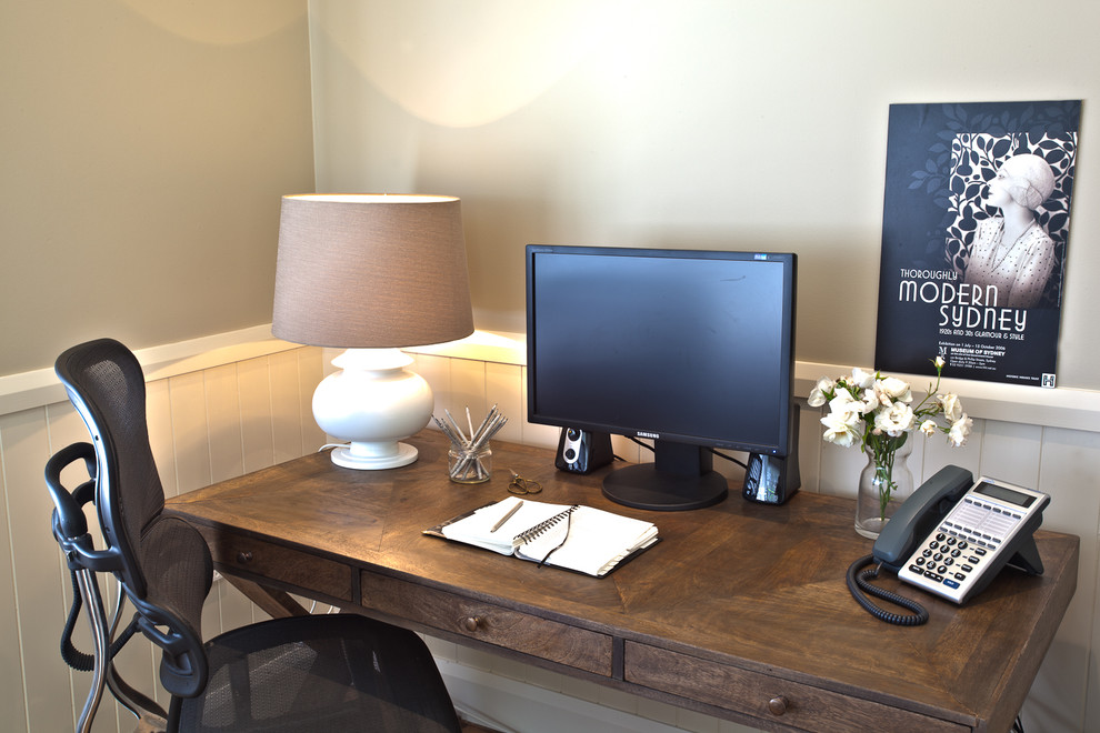 Example of a trendy home office design in Sydney