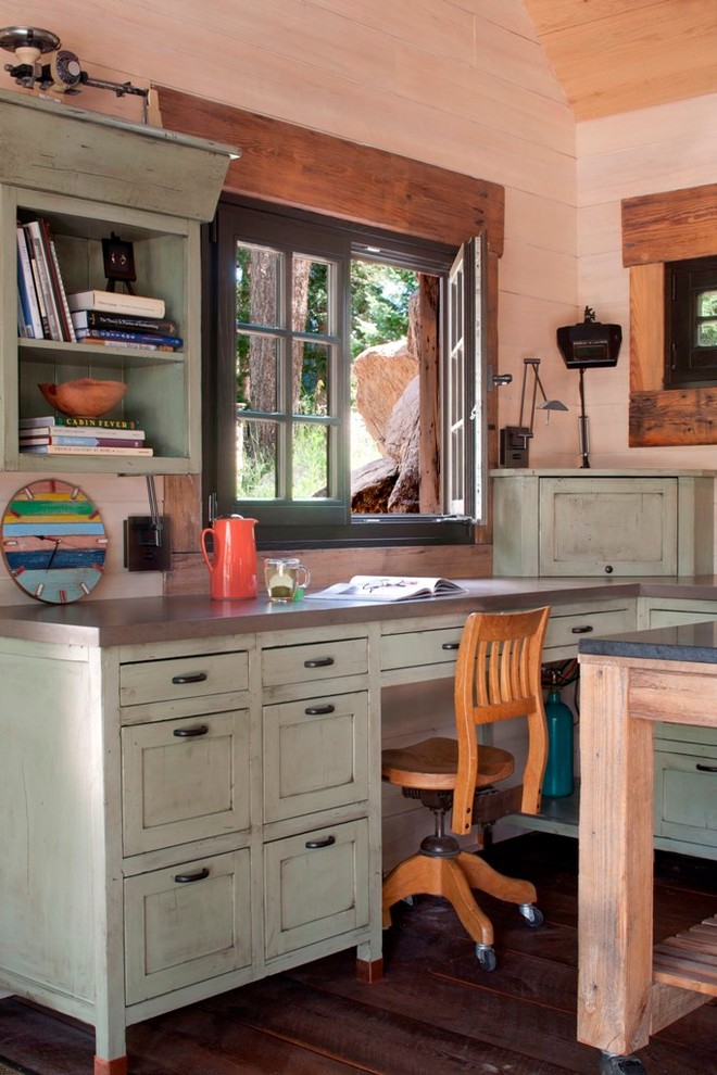 Home office - small shabby-chic style built-in desk home office idea in Denver