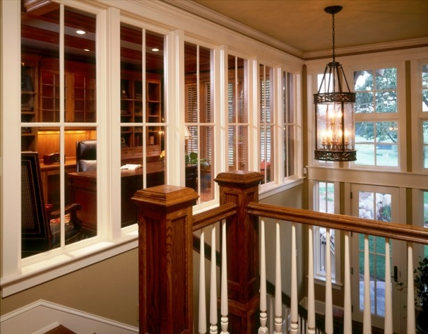 Home office - traditional home office idea in Minneapolis