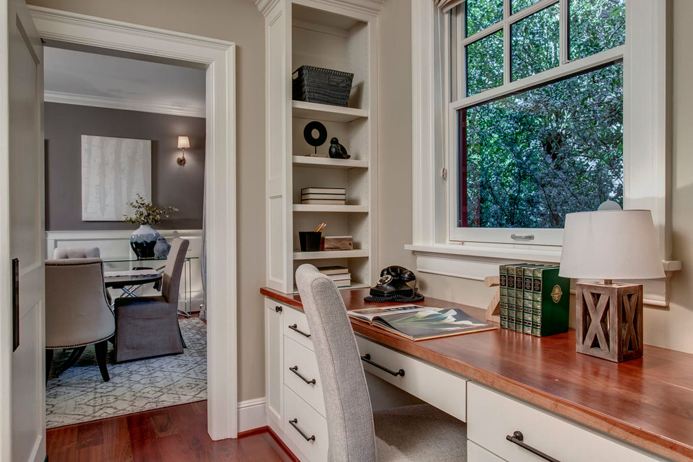 Transitional home office photo in Seattle
