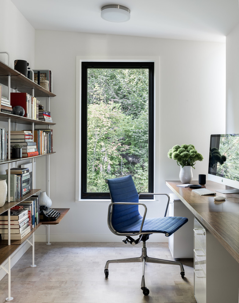 Contemporary home office in Seattle.