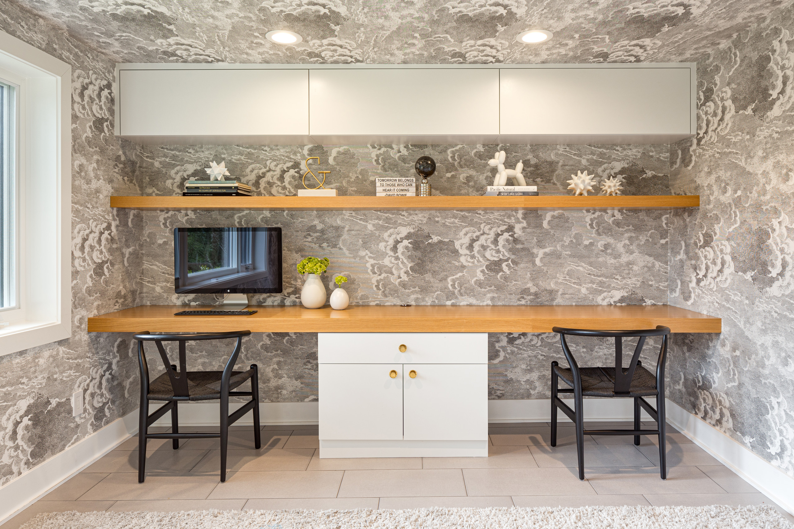 ホームオフィス 書斎 クロスの天井 の実例画像 21年10月 Houzz ハウズ