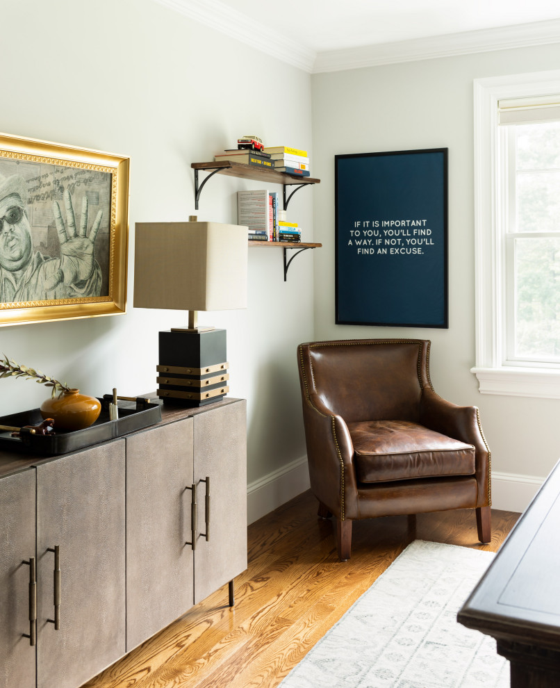 ボストンにあるトランジショナルスタイルのおしゃれなホームオフィス・書斎の写真