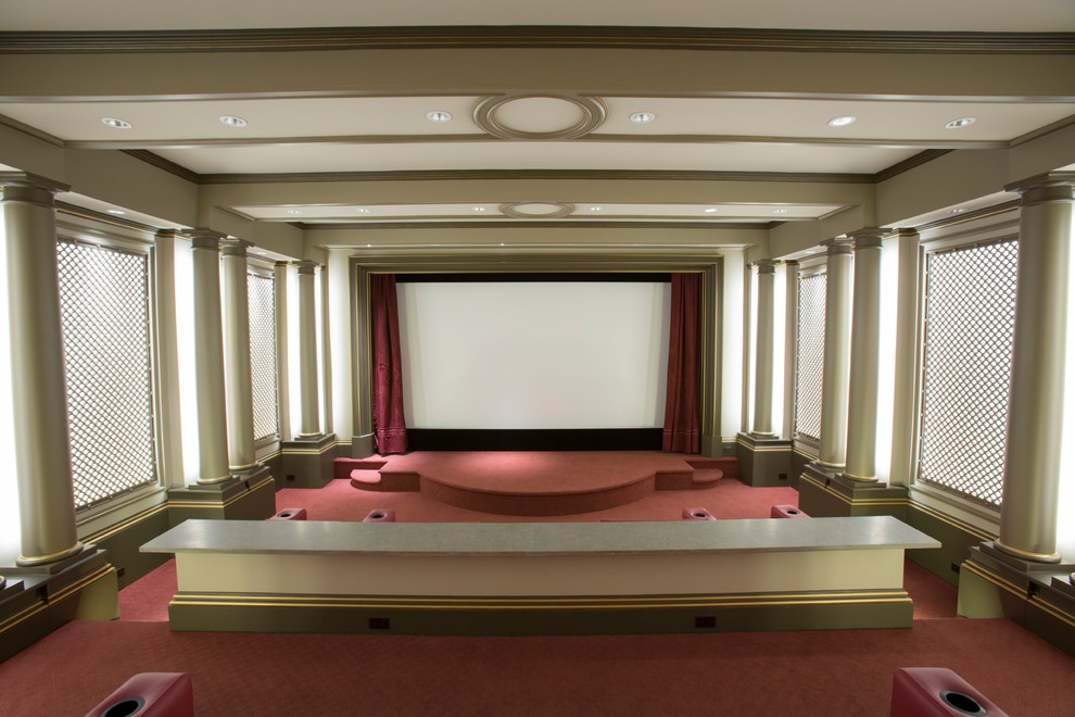 Идея дизайна: домашний кинотеатр с проектором и розовым полом