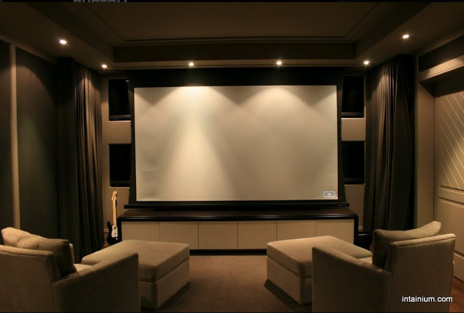 Пример оригинального дизайна: домашний кинотеатр