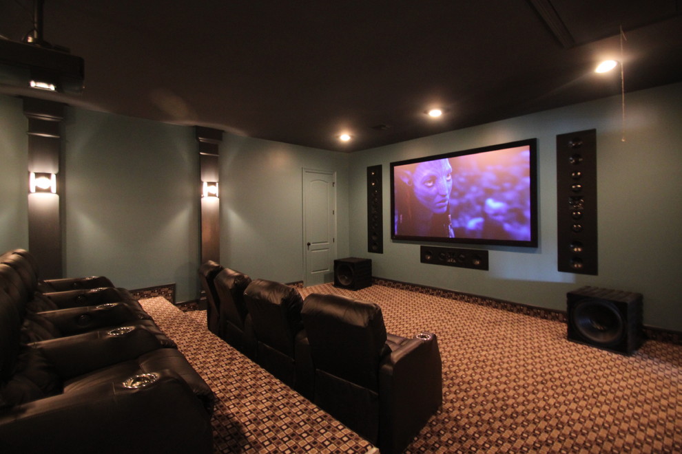 Example of a classic home theater design in New Orleans