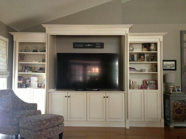 Living Room Wall Unit Entertainment Center American Traditional Home Theater St Louis By Kabinet House Usa Houzz - Home Entertainment Centers Wall Units