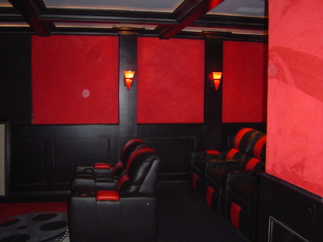 Exemple d'une salle de cinéma tendance.