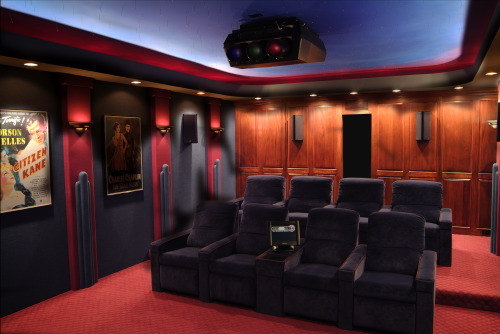 На фото: изолированный домашний кинотеатр среднего размера в классическом стиле с черными стенами, ковровым покрытием и проектором