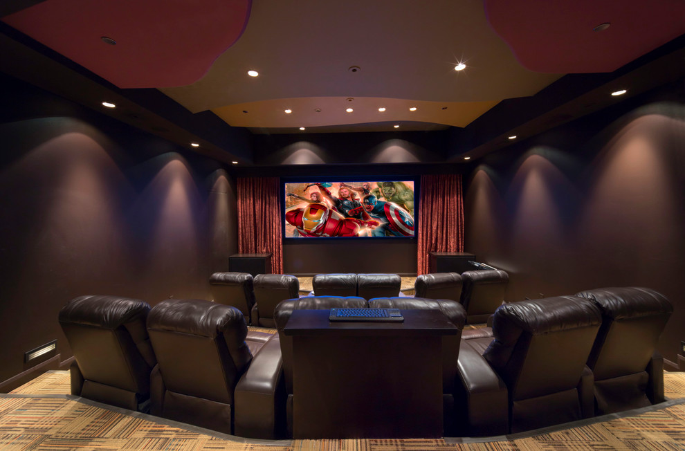 На фото: домашний кинотеатр в современном стиле