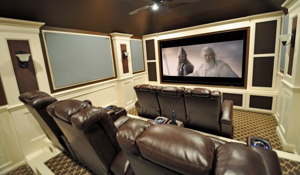 Стильный дизайн: домашний кинотеатр в стиле модернизм - последний тренд