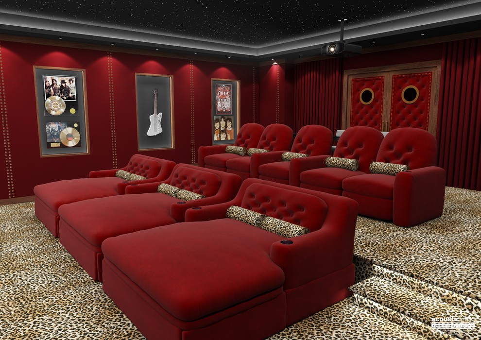 На фото: большой изолированный домашний кинотеатр в стиле неоклассика (современная классика) с красными стенами, ковровым покрытием, проектором и разноцветным полом с