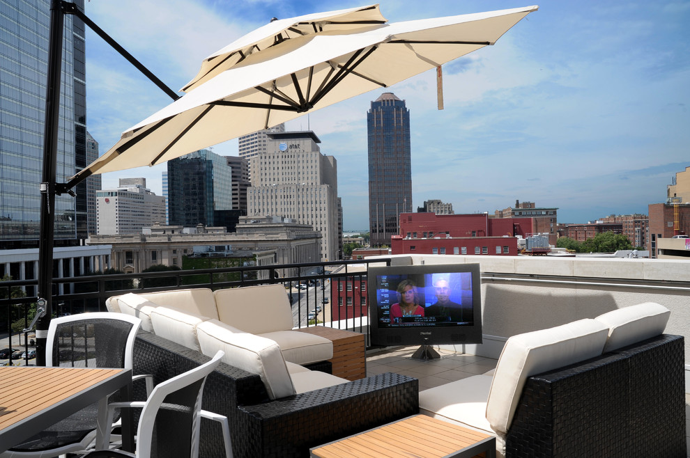 The Premier Group Modern Home Theater Indianapolis by The