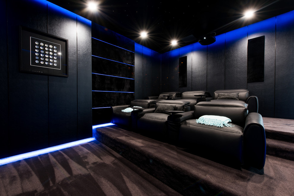 This is an example of a contemporary home cinema in Gold Coast - Tweed.