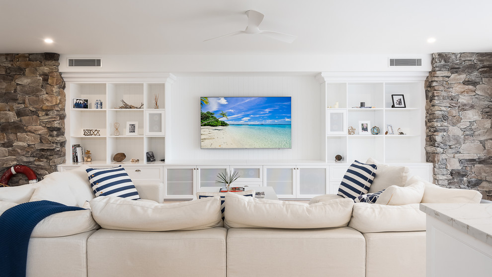 Design ideas for a coastal home cinema in Gold Coast - Tweed.