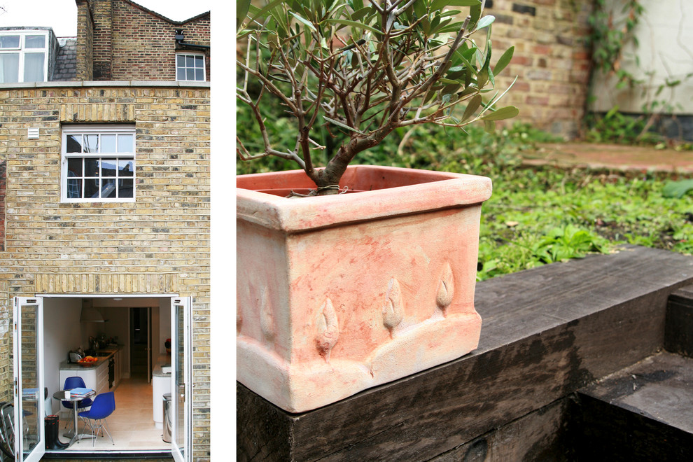 Angel, Islington EC1, London Listed house extension Contemporary