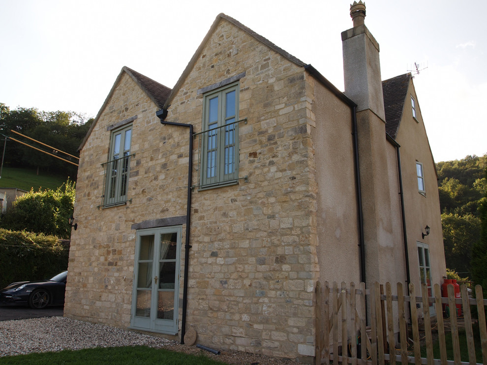 Design ideas for a traditional house exterior in Gloucestershire.