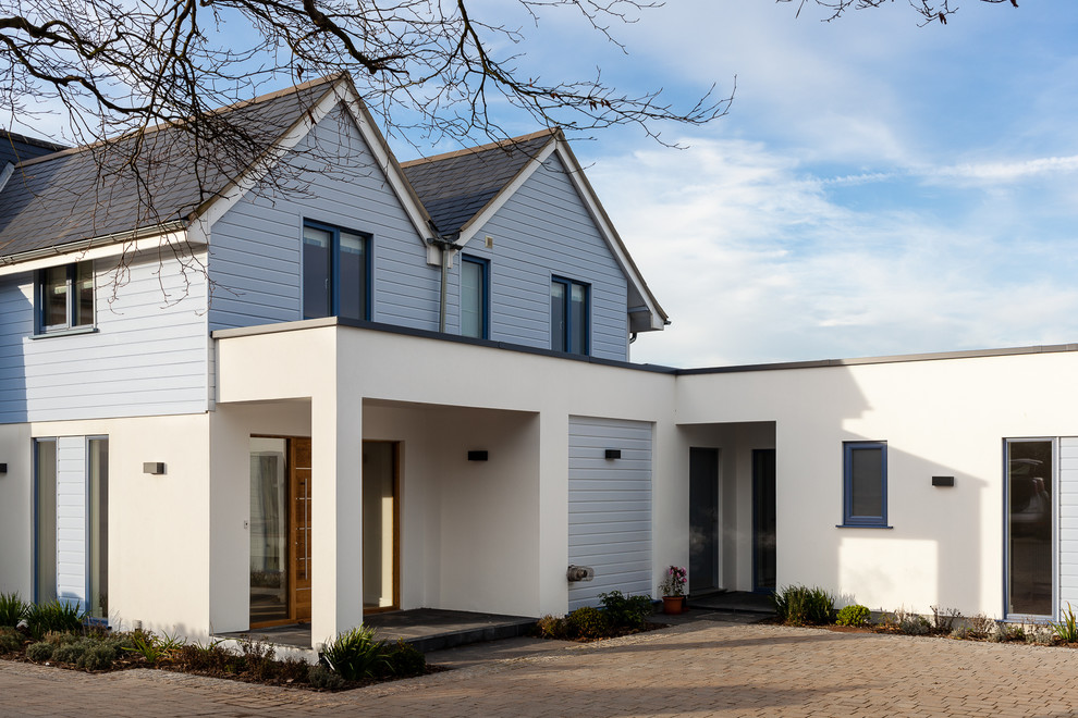 Beach style exterior home photo in Devon