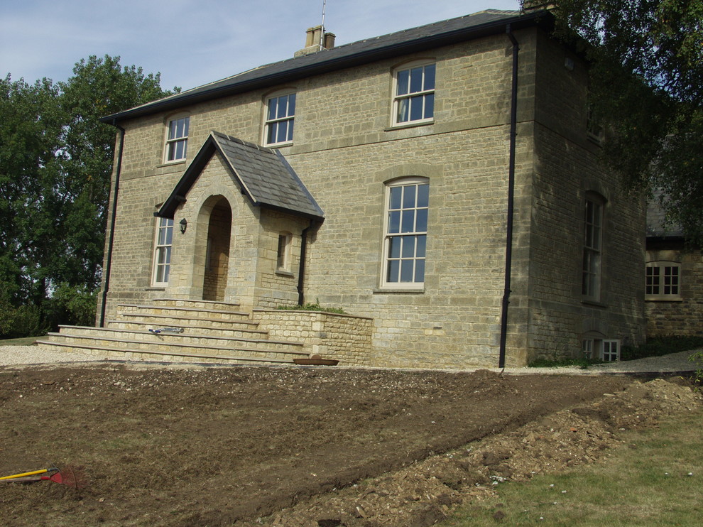 Inspiration for a timeless exterior home remodel in Oxfordshire