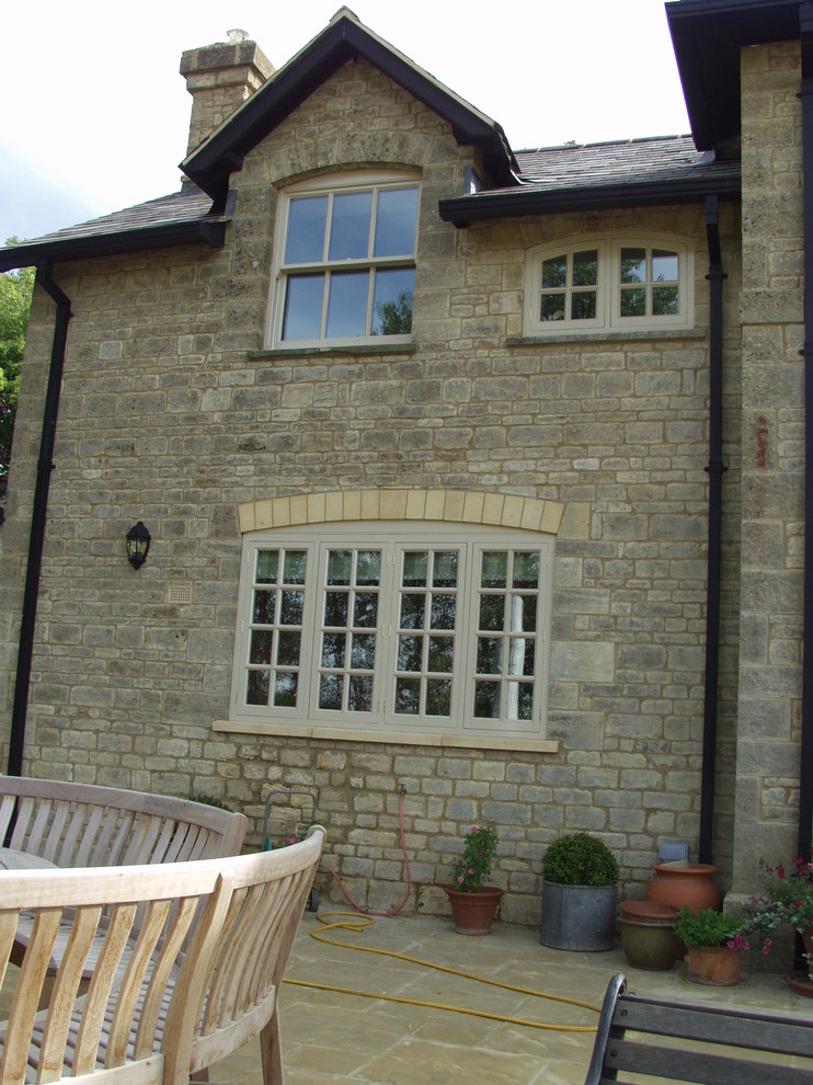 Design ideas for a classic house exterior in Oxfordshire.