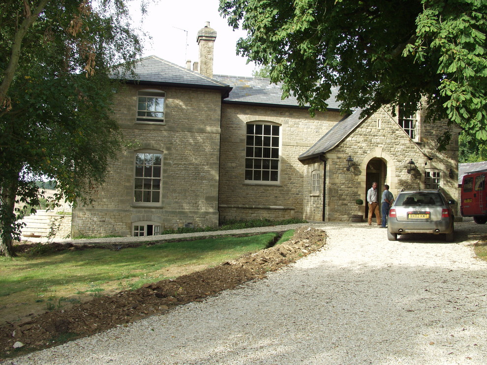 Inspiration for a traditional house exterior in Oxfordshire.