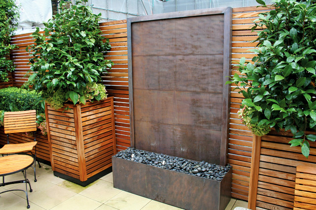 Copper Wall Water Fountain Contemporary Exterior Oxfordshire By David Harber Houzz - Outdoor Wall Water Fountain Design Ideas
