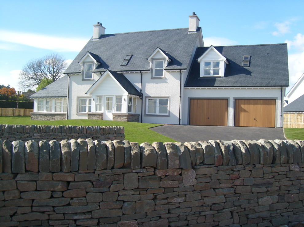 Cette image montre une façade de maison traditionnelle.