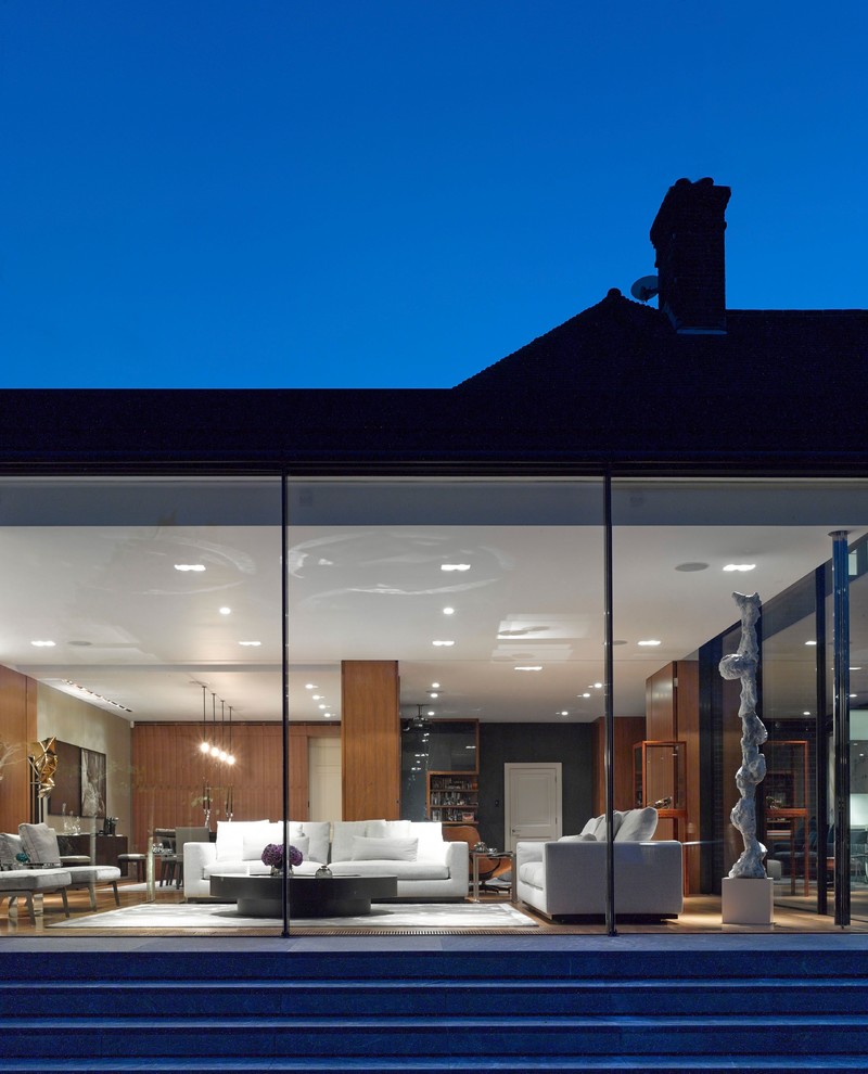 Modern exterior home idea in Dublin