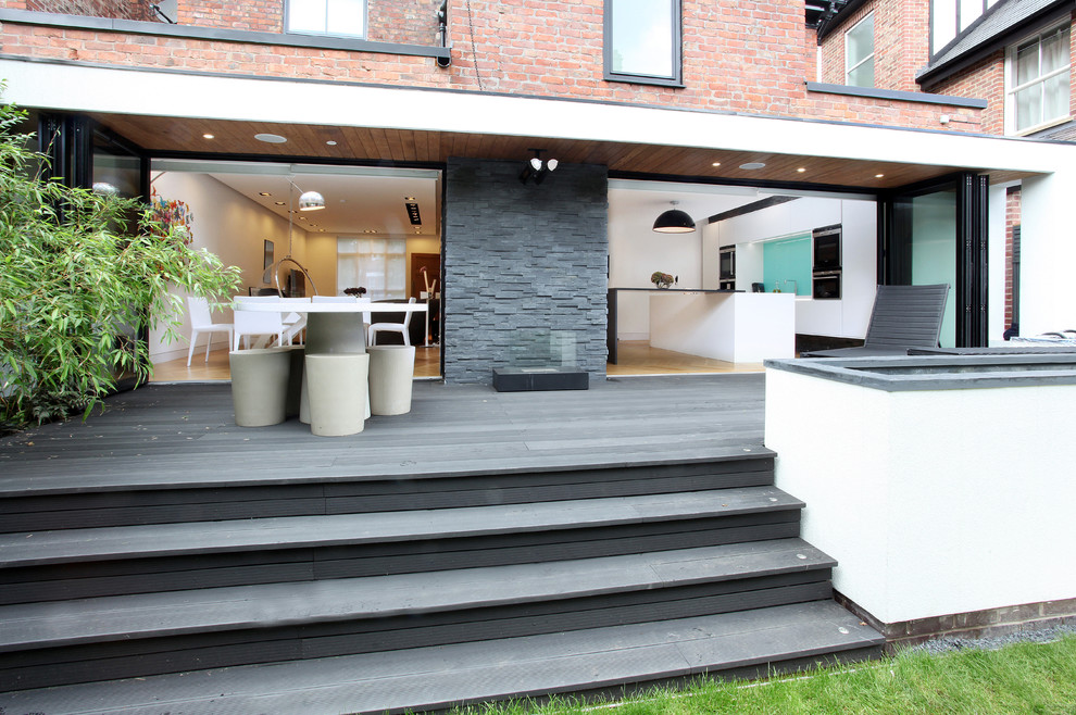 Inspiration for a medium sized contemporary house exterior in Manchester.