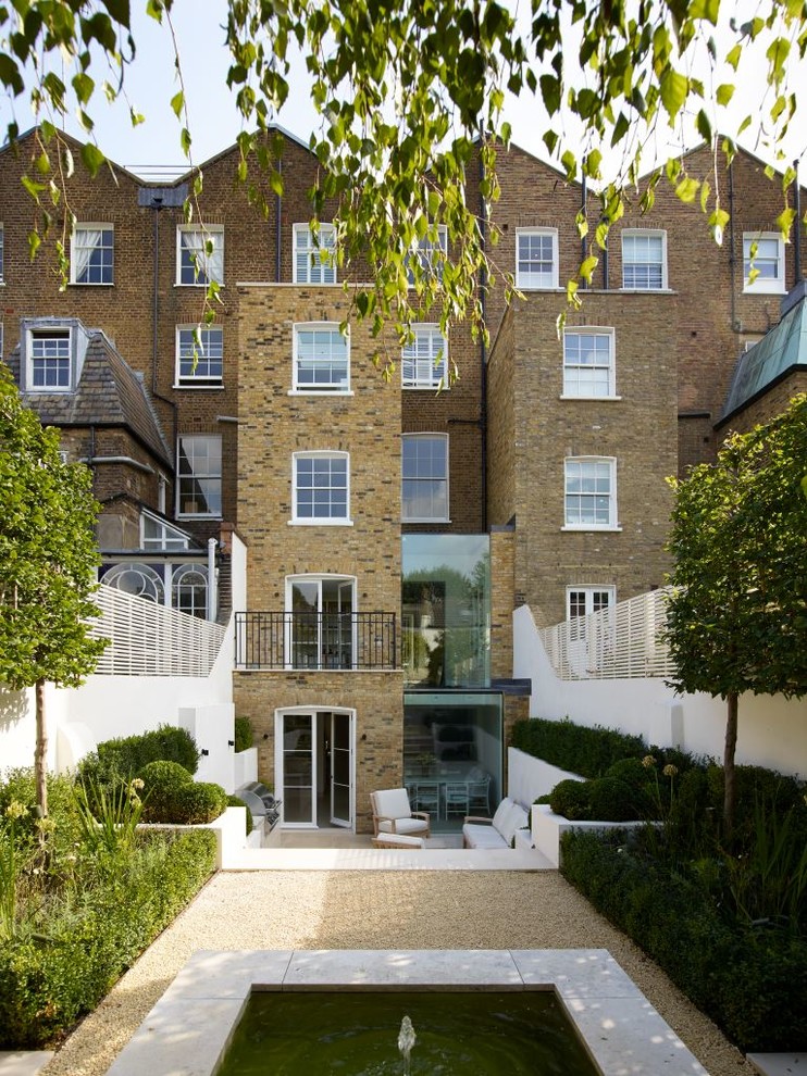 Contemporary exterior home idea in London