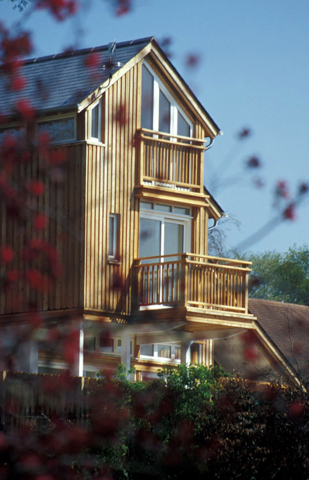 This is an example of a contemporary house exterior in Devon.